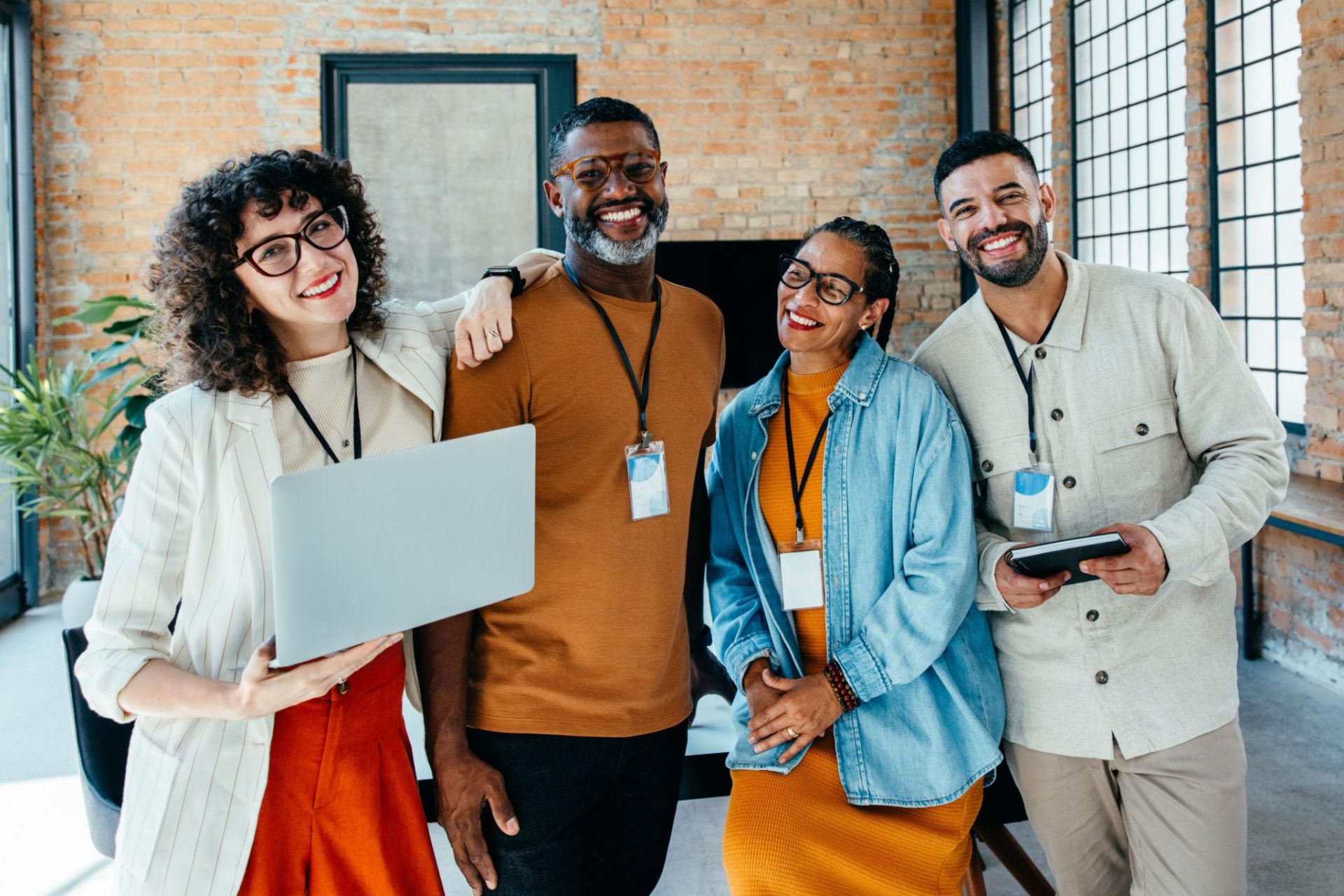 Equipe corporativa em consultoria psicossocial
